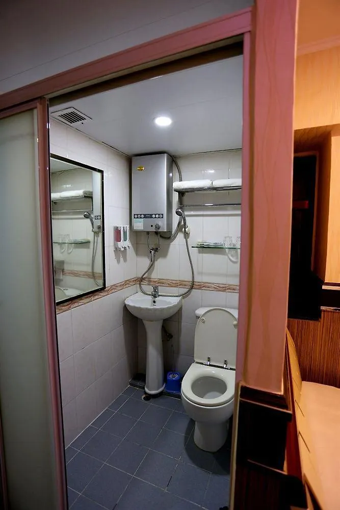 Konukevi Ocean Wifi Hotel Kowloon